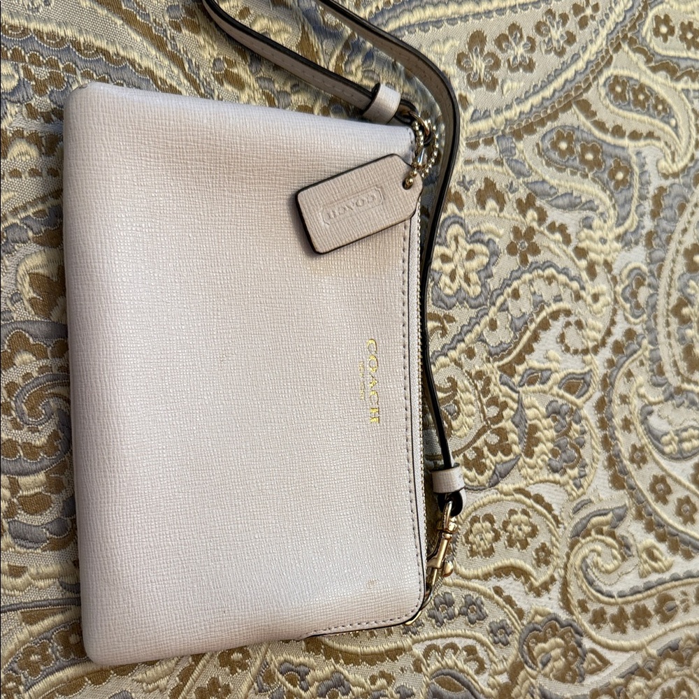 Coach Light Beige Wristlet Clutch - Picture 4 of 6